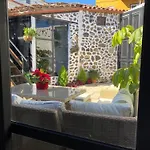 Casa Rustica Frente Al Teide Rustic House Facing Mount Teide بيت للعطل *