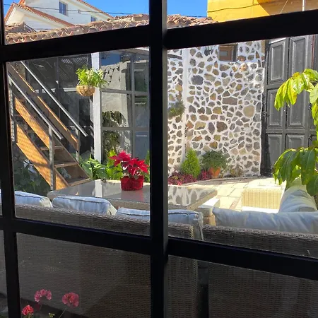 Casa Rustica Frente Al Teide Rustic House Facing Mount Teide